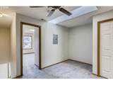 14134 Burnside St - Photo 20