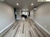 1203 Marsters Ave - Photo 4