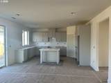 1160 Rachel Ln - Photo 4