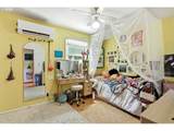 1111 Mount Hood St - Photo 15