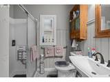 1068 9TH St - Photo 25