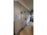909 Burnside St - Photo 44