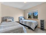 1045 Golden Pheasant Dr - Photo 19