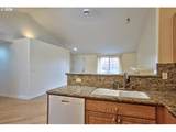 302 Sadie Ct - Photo 15