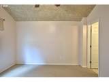 302 Sadie Ct - Photo 19