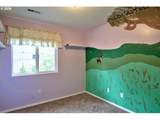 302 Sadie Ct - Photo 26