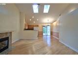 302 Sadie Ct - Photo 5