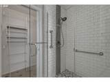 2004 Cadbury Ave - Photo 24