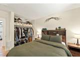 203 Eluria St - Photo 18