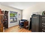 203 Eluria St - Photo 20