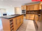 122 73RD Ave - Photo 2