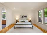 1595 Victorian Way - Photo 18