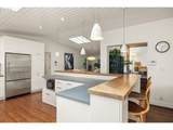 570 Middlecrest Rd - Photo 12