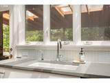 570 Middlecrest Rd - Photo 14