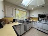 1470 Queens Way - Photo 44