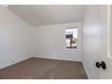 29590 Fir St - Photo 14