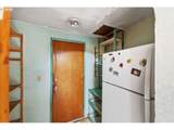 1090 Sanford St - Photo 22