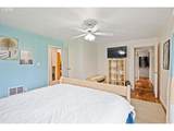 3284 Oak St - Photo 14