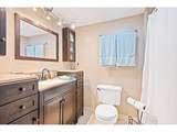3284 Oak St - Photo 16