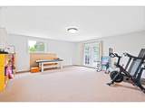 3284 Oak St - Photo 17