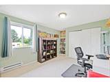 3284 Oak St - Photo 20