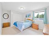 3284 Oak St - Photo 23