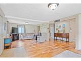 3284 Oak St - Photo 6