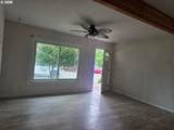 5711 123RD Ave - Photo 3