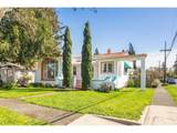 305 Clarendon St - Photo 3