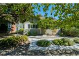 129 11TH St - Photo 2