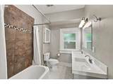 129 11TH St - Photo 22