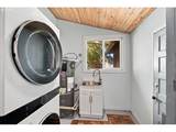 129 11TH St - Photo 26
