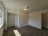 2750 Booth Ave - Photo 26