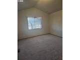 1166 Main St - Photo 14
