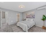 19159 Yamhill St - Photo 13