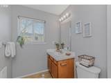 19159 Yamhill St - Photo 17