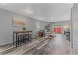 19159 Yamhill St - Photo 5