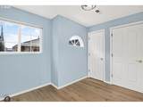 1915 Jantzen Ave - Photo 10
