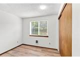 11872 Morrison St - Photo 17