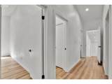 2402 Summit Ridge Dr - Photo 16