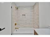 2402 Summit Ridge Dr - Photo 20