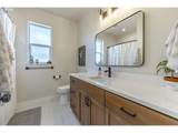 1068 Kintzley Ave - Photo 13