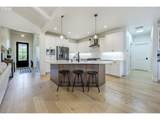 1068 Kintzley Ave - Photo 8