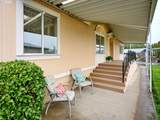 2410 Lancaster Dr - Photo 24