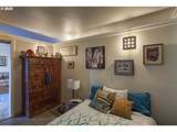 533 Holladay St - Photo 8