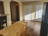 963 Crocker St - Photo 13