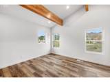138 Santiam St - Photo 32
