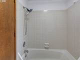 6228 Meridian Cir - Photo 29