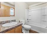 22010 Leslie Ave - Photo 18