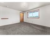 22010 Leslie Ave - Photo 20